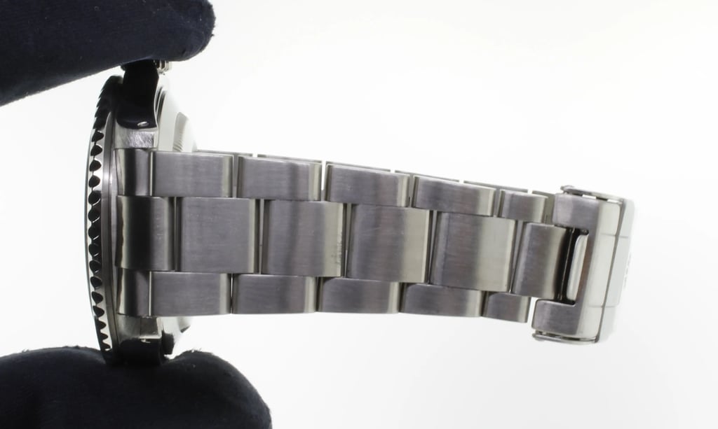 9th image of Rolex 16610 Wristwatch, PreOwned condition