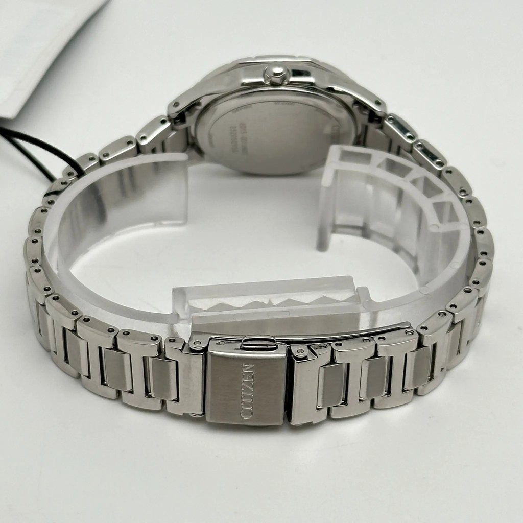 3rd image of Citizen Citizen Eco-Drive Wristwatch, NewWithDefects condition