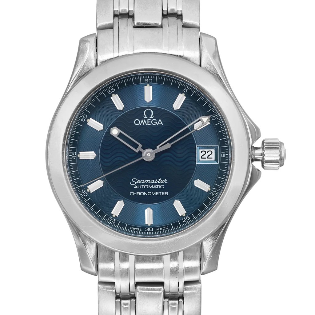 Up Close Front Facing Picture Of OMEGA 2501.81.00 Stainless Steel Watch Pre Owned Condition