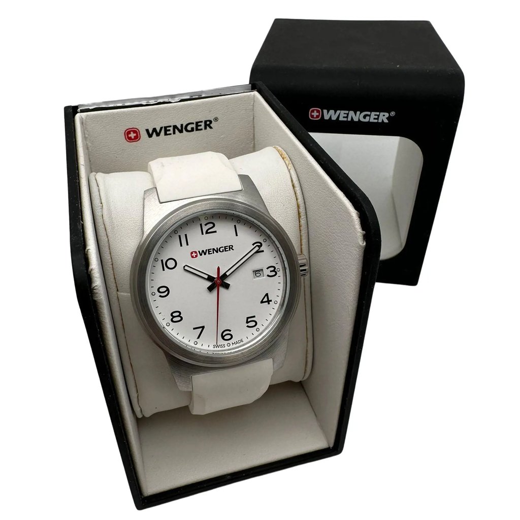 Full View Box, Documents and Wenger 01.0441.147 With Watch In The Image 