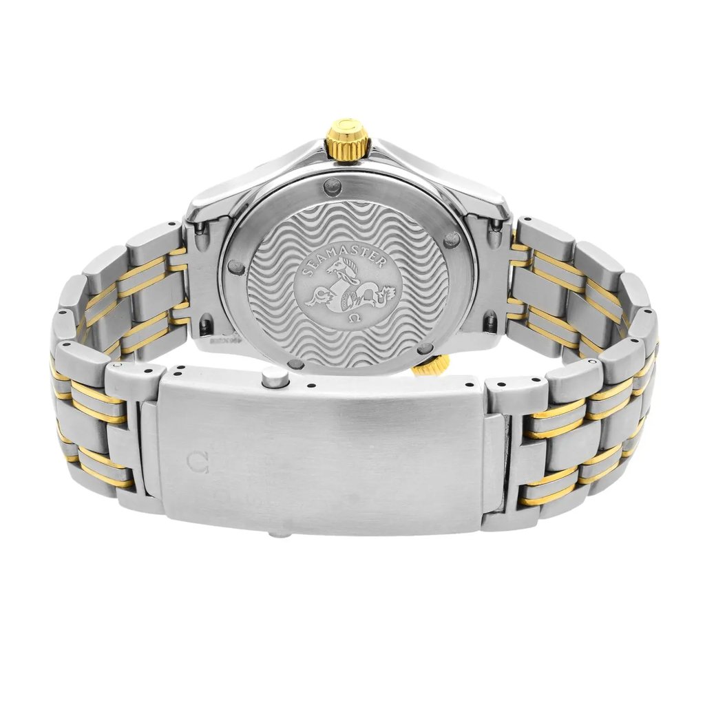 Back View Of Solid Back Case And Closed Stainless Steel Band Of OMEGA 236.22.000 Watch Pre Owned Condition