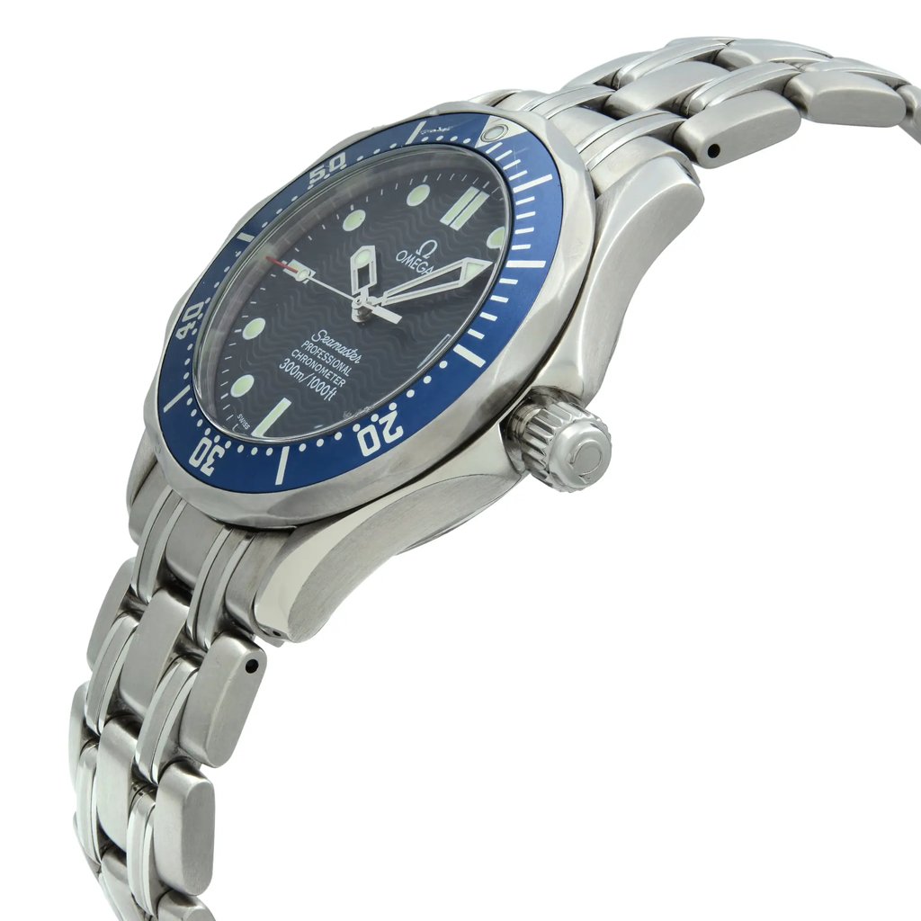 View Of Crown Facing Side Of OMEGA 2551.80.00 Stainless Steel Watch Pre Owned Condition