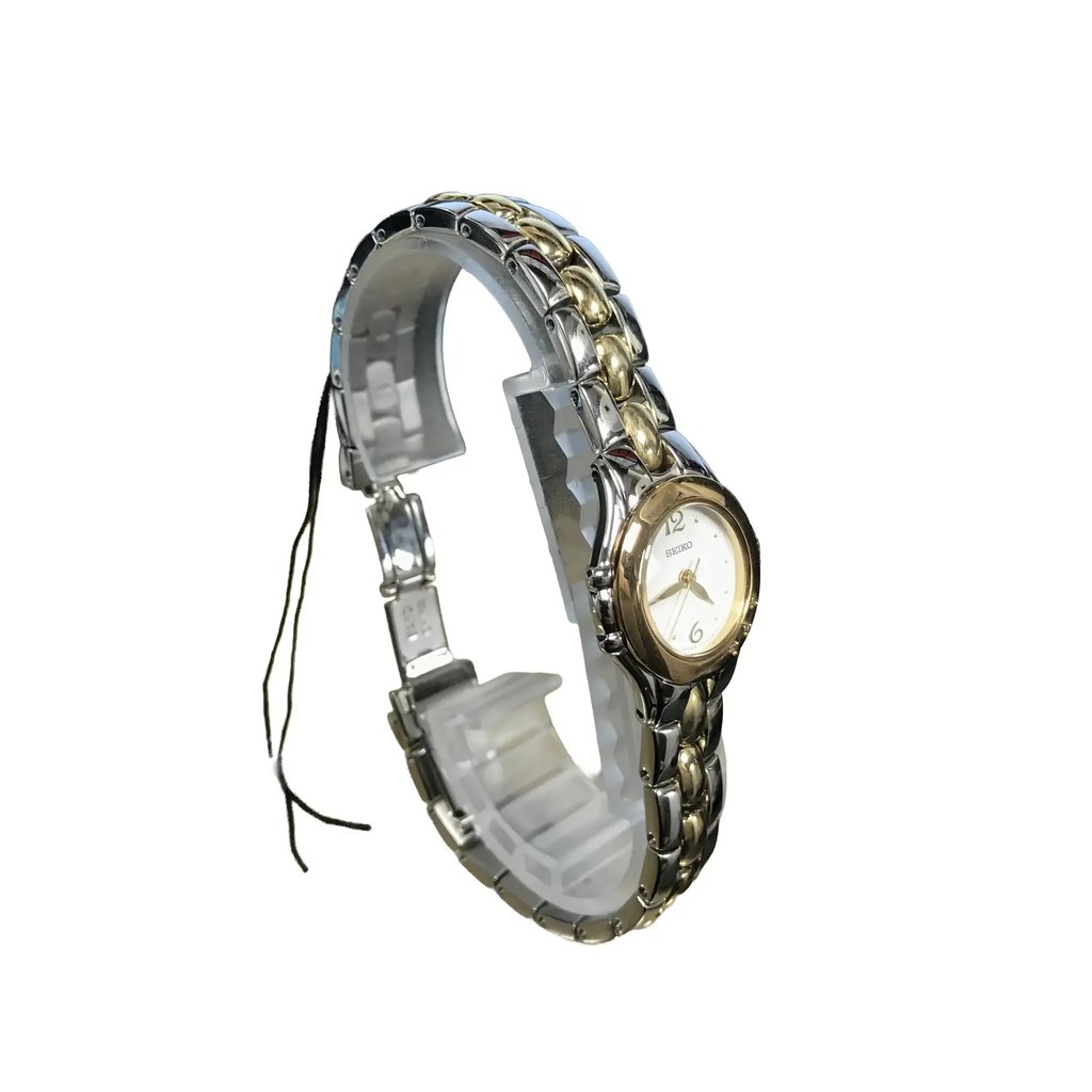 2nd image of Seiko Seiko 3 Wristwatch, PreOwned condition