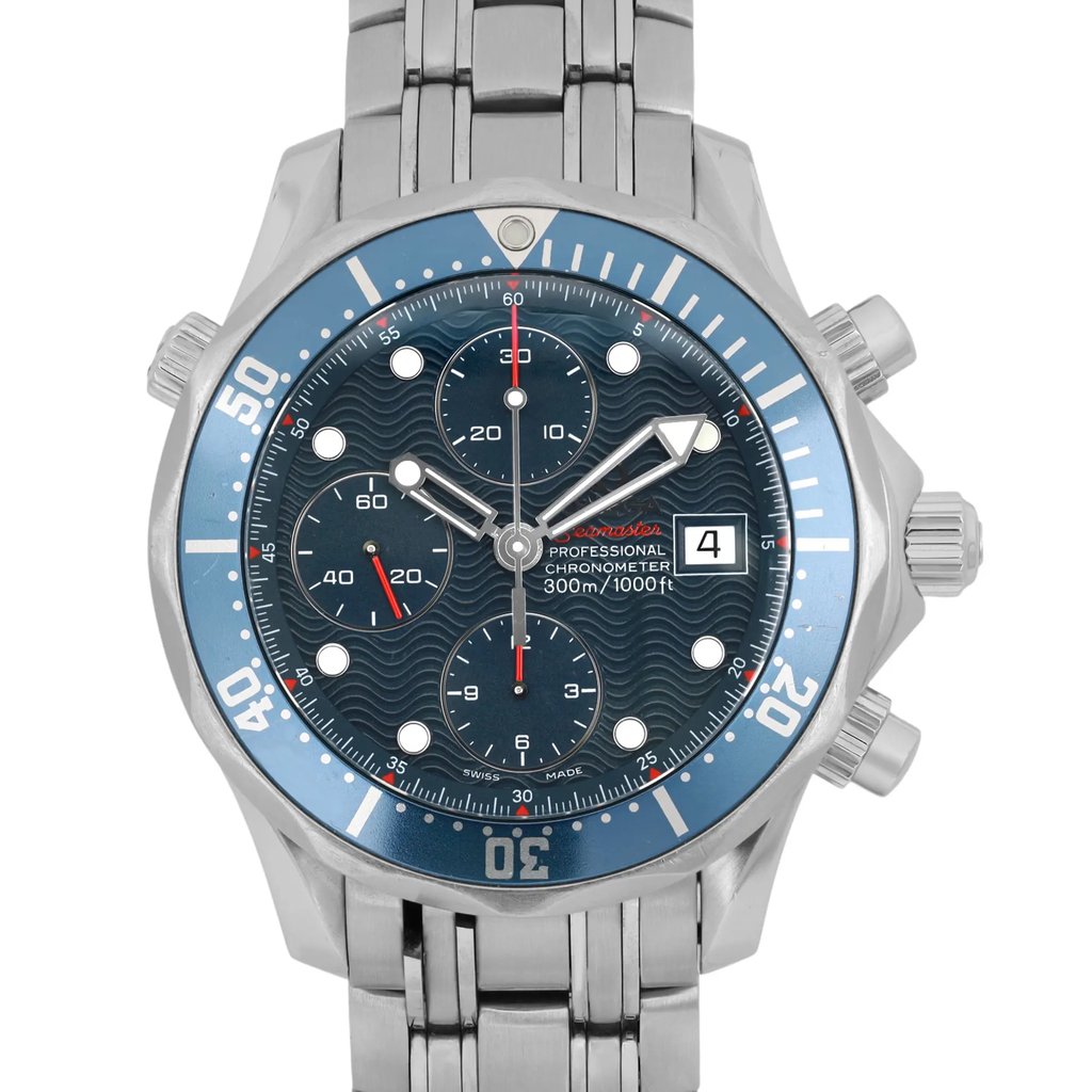 Up Close Front Facing Picture Of OMEGA 2225.80.00 Stainless Steel Watch Pre Owned Condition