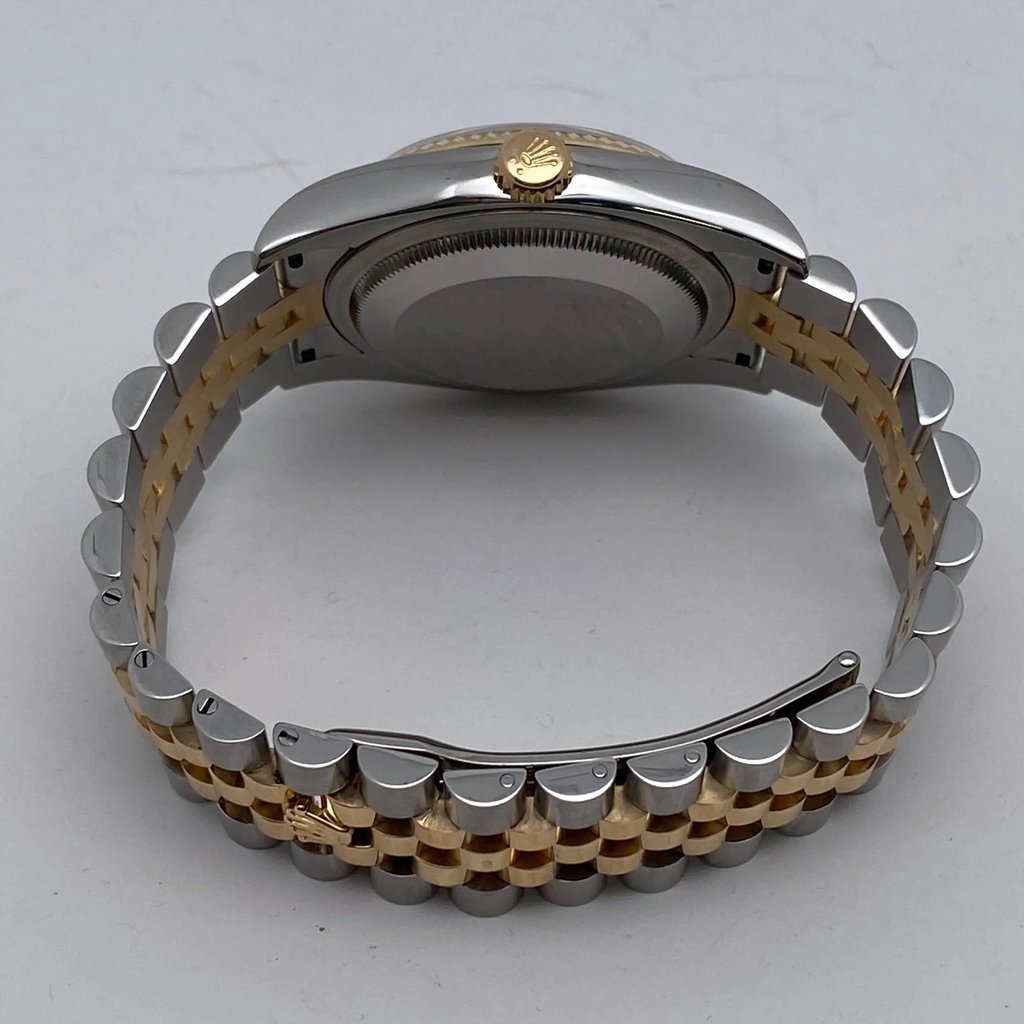4th image of Rolex Rolex Datejust Wristwatch, PreOwned condition