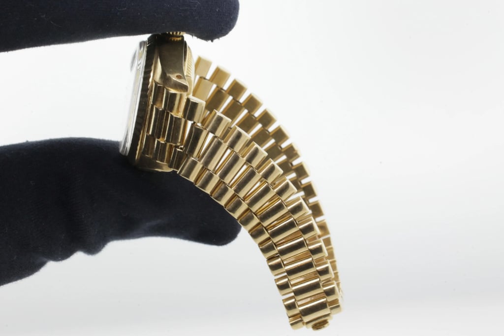 7th image of Rolex 6918 Wristwatch, PreOwned condition