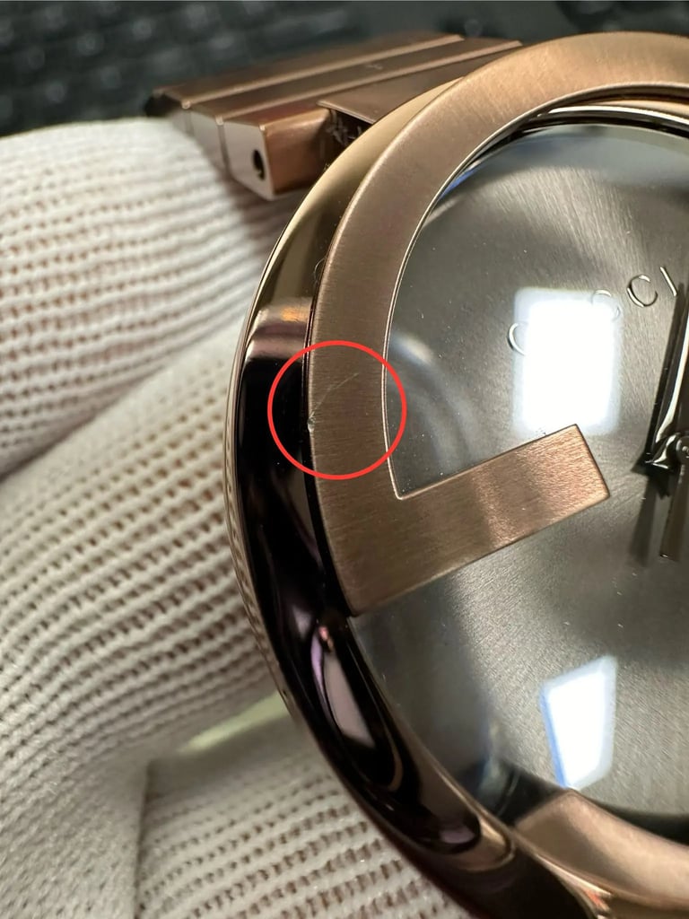 5th image of Gucci Gucci Interlocking XL Wristwatch, NewWithDefects condition