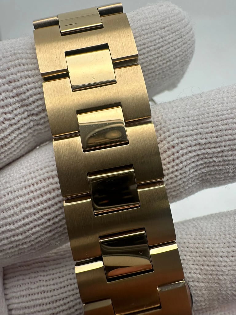 7th image of Movado  Movado Bold Verso  Wristwatch, PreOwned condition