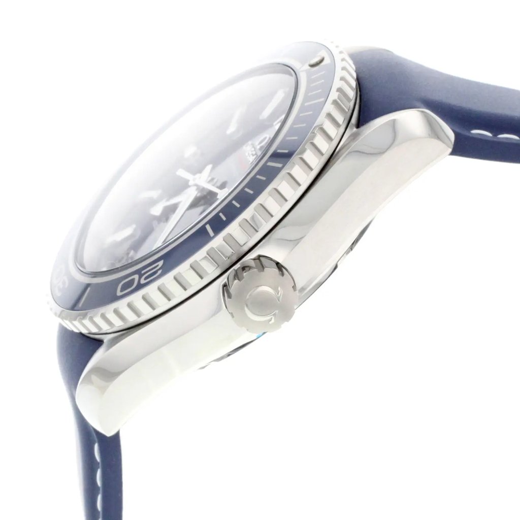 2nd image of OMEGA 232.92.46.21.03.001 Wristwatch, DisplayModel condition