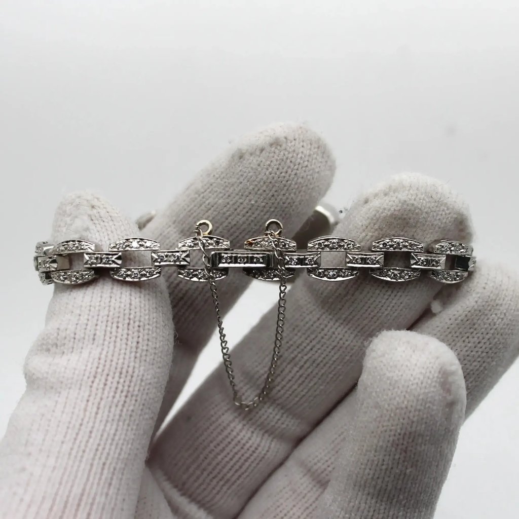 6th image of Hamilton NA Wristwatch, PreOwned condition