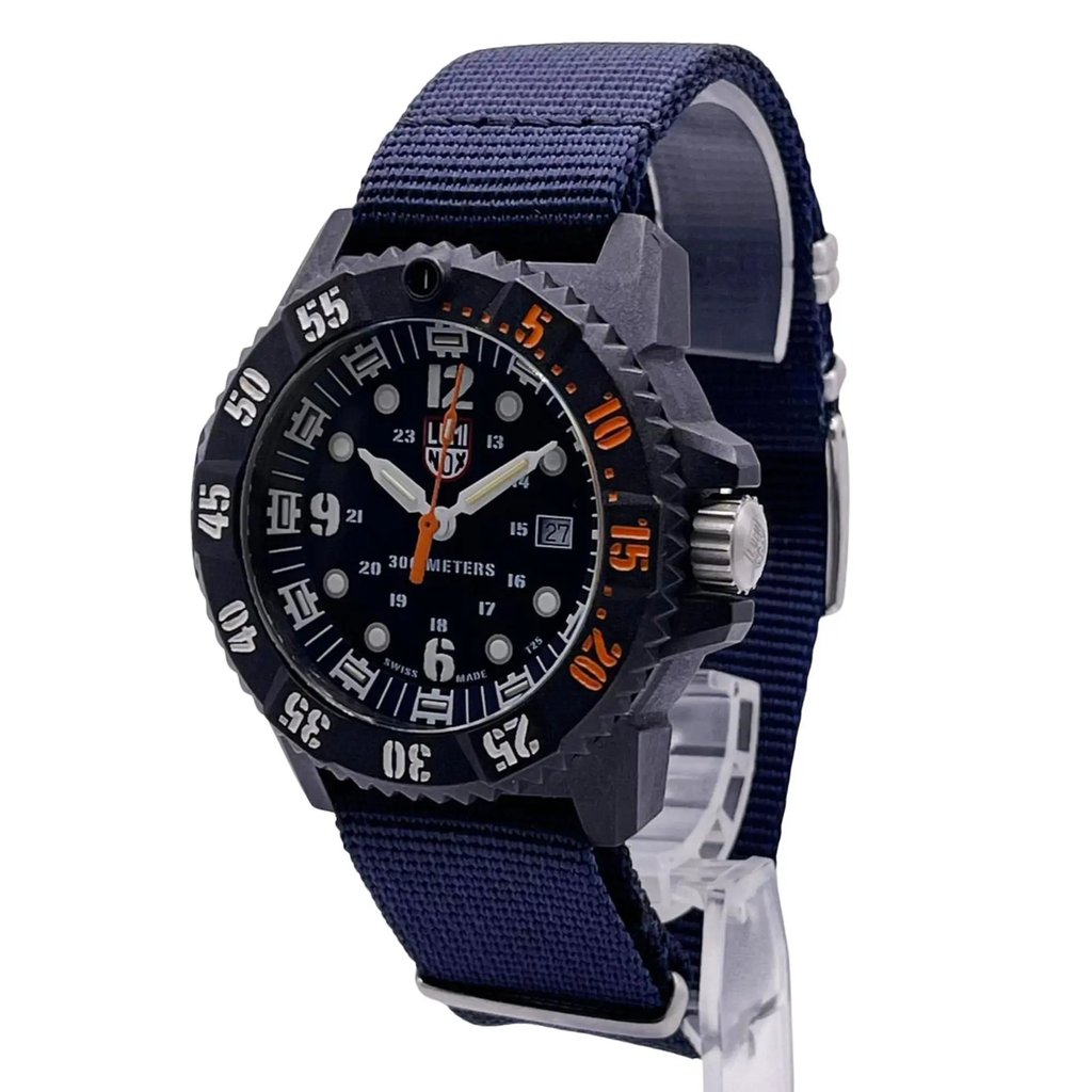 Front Full View Of Luminox XS.3803.C Carbon Watch Pre Owned Condition {Product Condition}