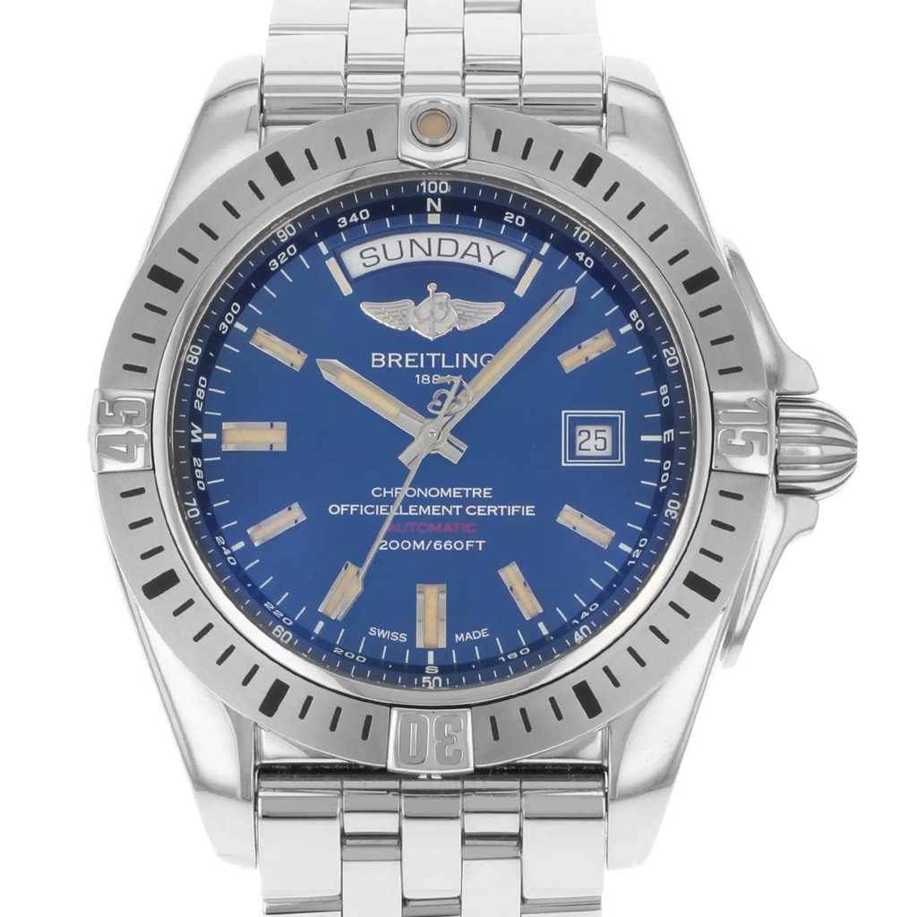 Up Close Front Facing Picture Of Breitling A45320B9/C902-375A Stainless Steel Watch Pre Owned Condition