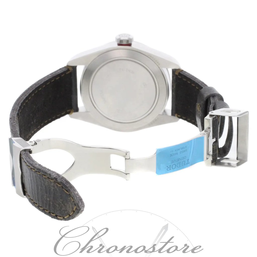 4th image of TUDOR 79220R-BKLS Wristwatch, DisplayModel condition