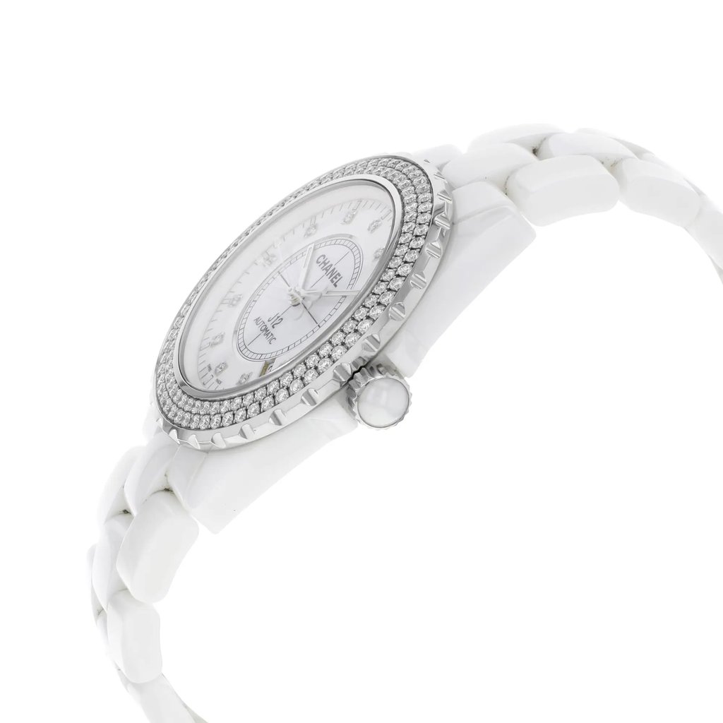 3rd image of Chanel H2013 Wristwatch, DisplayModel condition