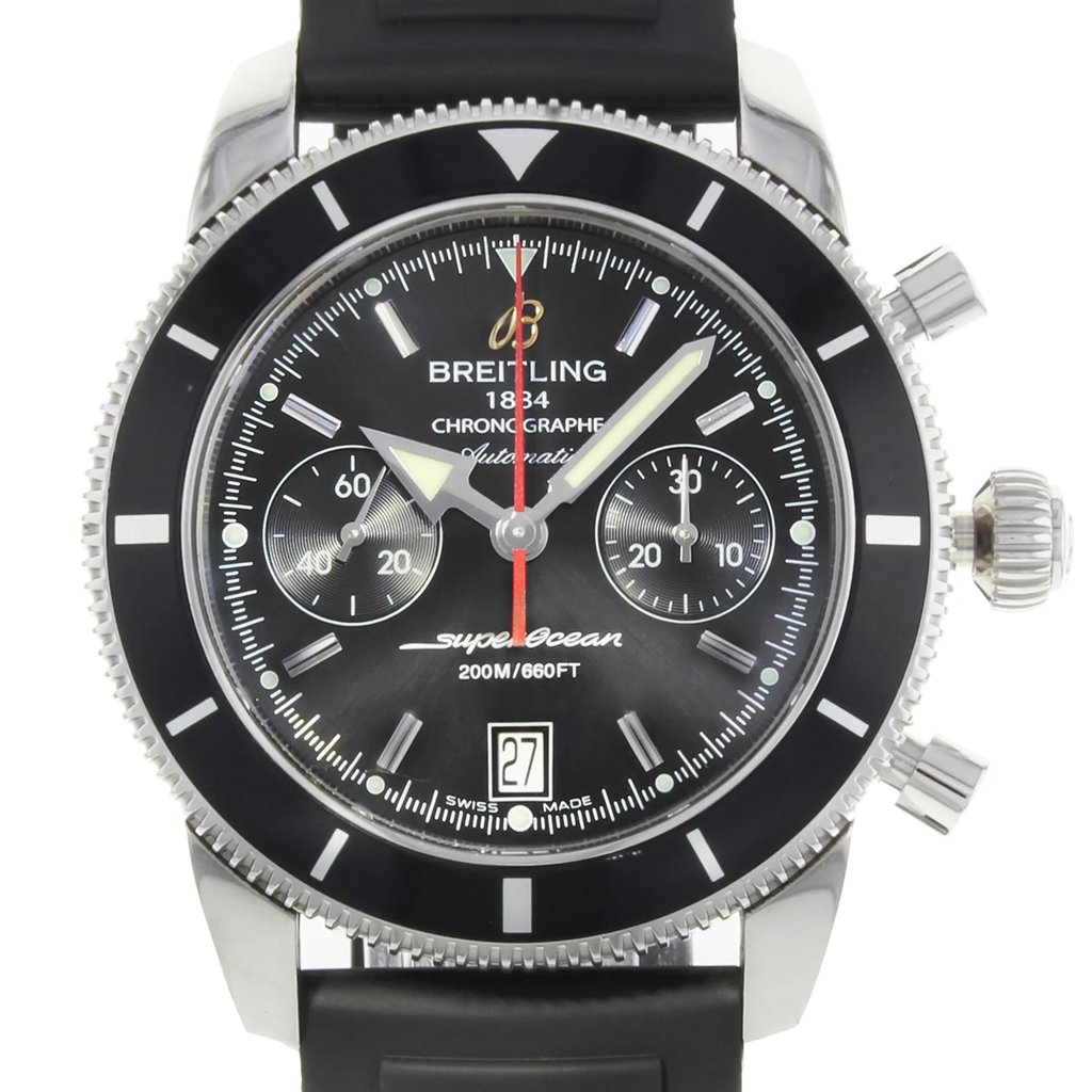 Up Close Front Facing Picture Of Breitling A2337024/BB81-131S Stainless Steel Watch Pre Owned Condition