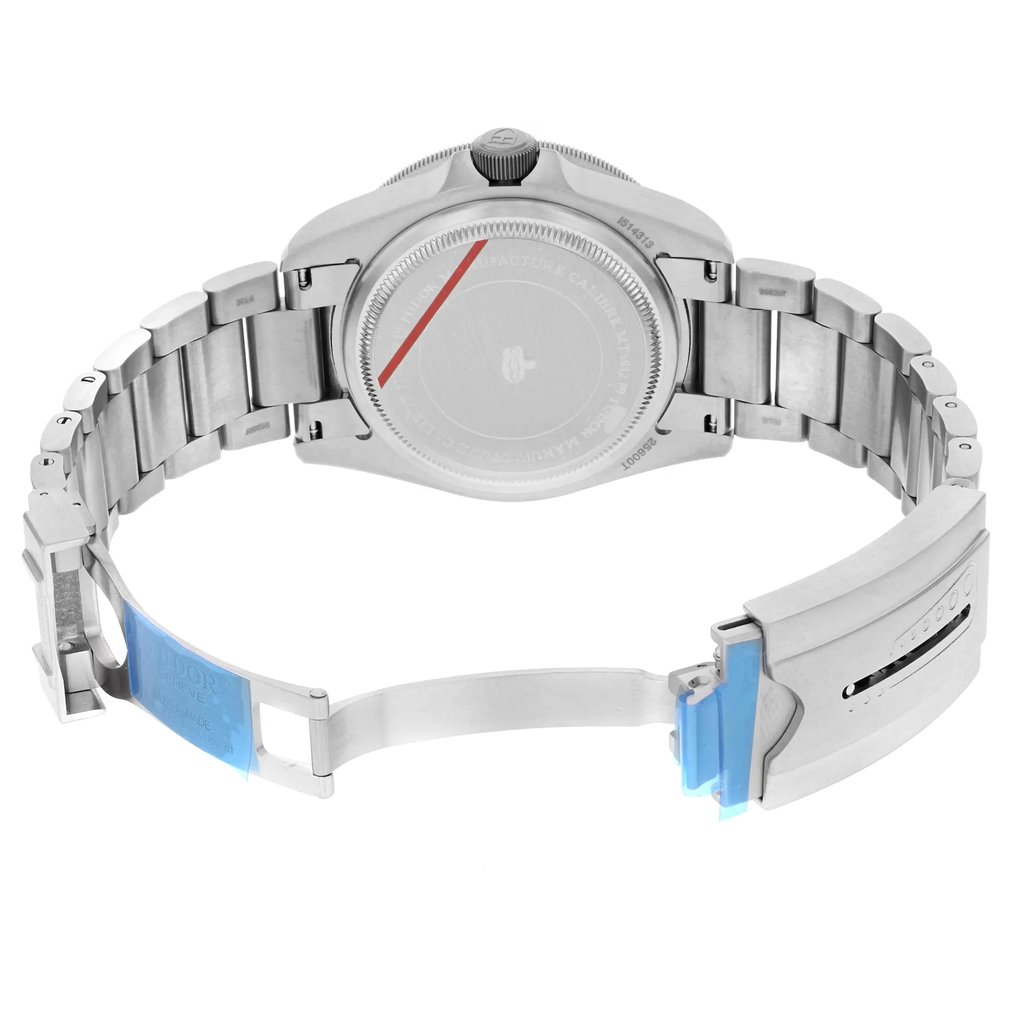5th image of TUDOR 25600TB-95820T Wristwatch, DisplayModel condition