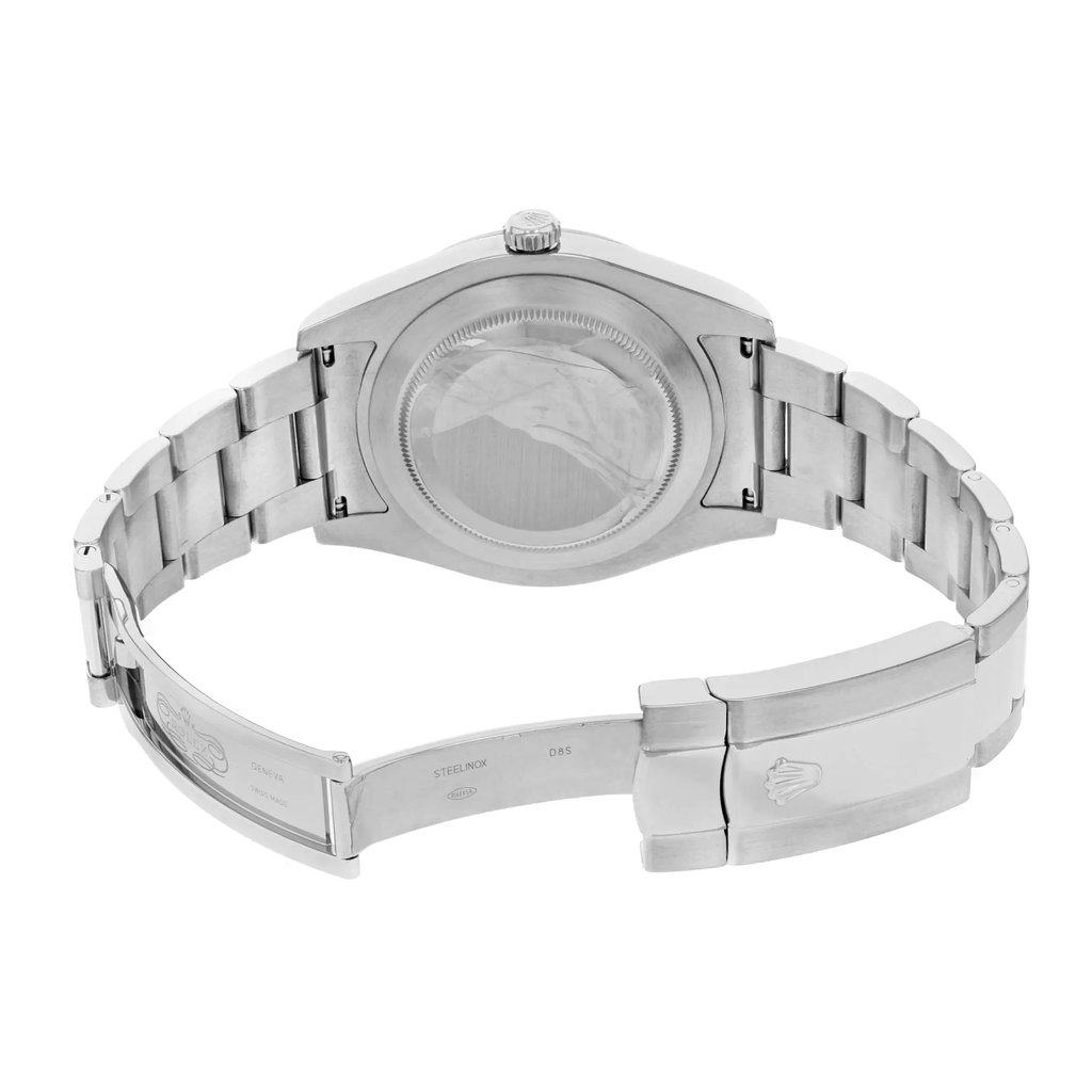 5th image of Rolex 116334 Wristwatch, PreOwned condition