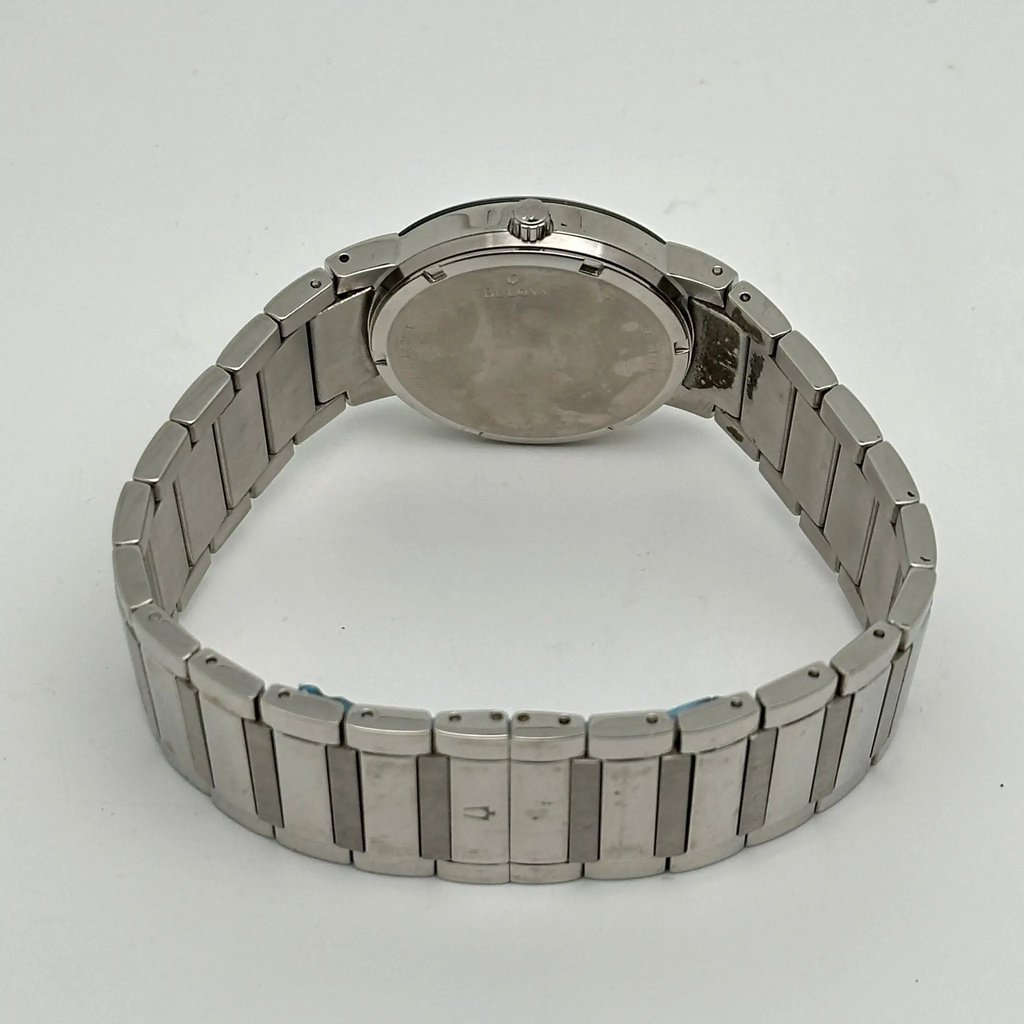 6th image of Bulova Bulova 96D18 Wristwatch, PreOwned condition
