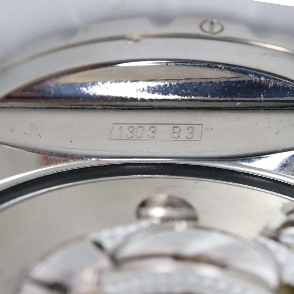 9th image of Breitling A25362 Wristwatch, PreOwned condition