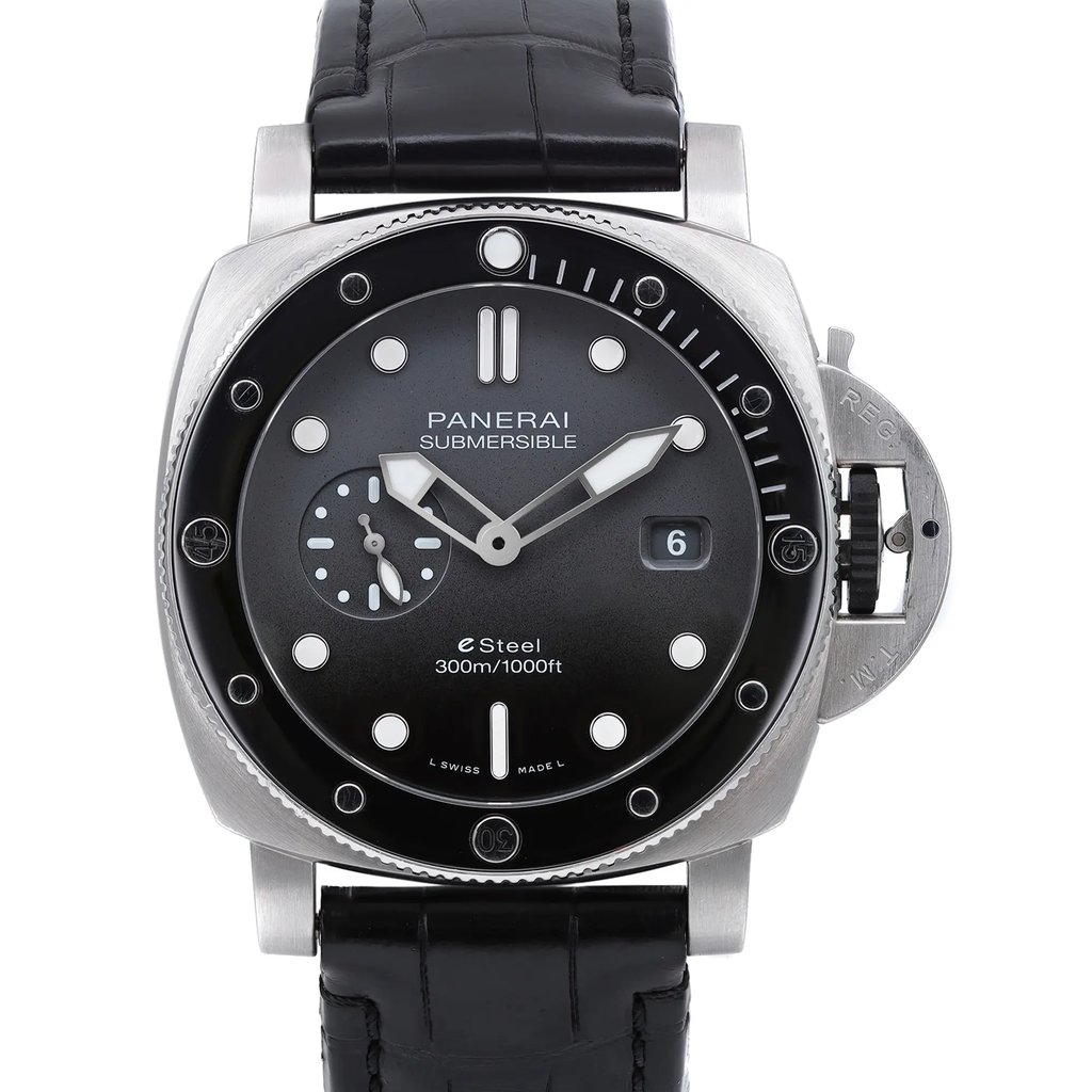 Up Close Front Facing Picture Of Panerai PAM01288 Stainless Steel Watch Pre Owned Condition