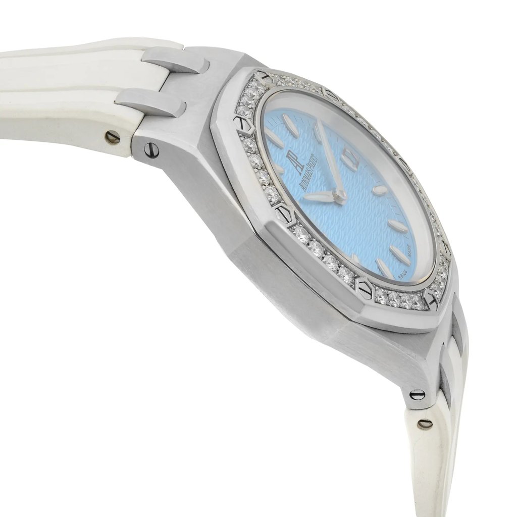 4th image of Audemars Piguet Audemars Piguet Royal Oak Wristwatch, PreOwned condition