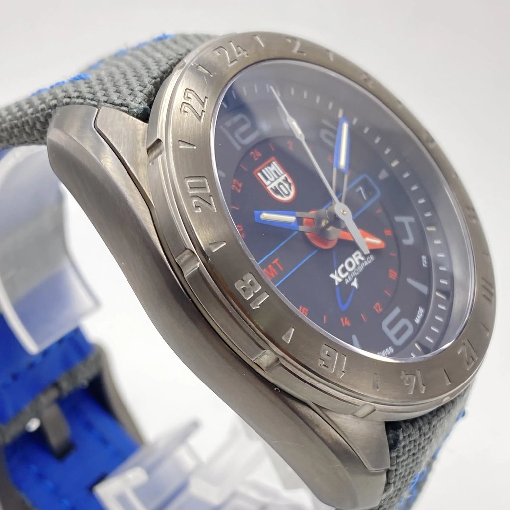 View Of Opposite Crown Facing Side Of Luminox XX.5121.GN.1 Stainless Steel Watch Pre Owned Condition