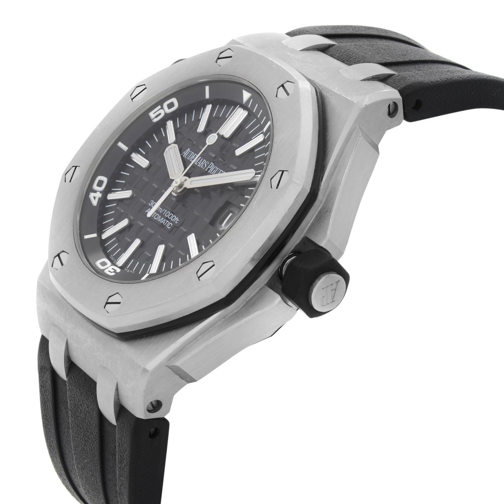 3rd image of Audemars Piguet Audemars Piguet Royal Oak Offshore Wristwatch, PreOwned condition