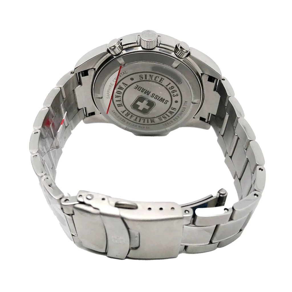 Back View Of Screwback Back Case And Closed Stainless Steel Band Of Swiss Military Hanowa 06-5225.04.007 Watch New With Defects Condition