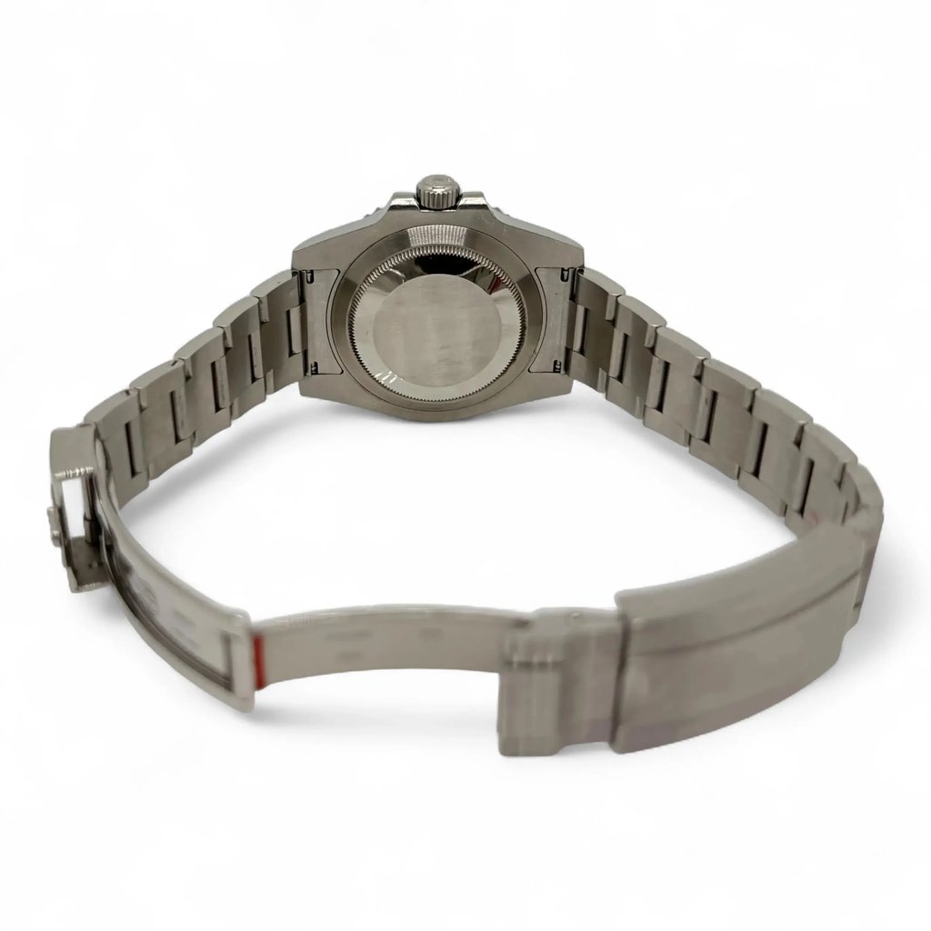 4th image of Rolex Rolex Submariner  Wristwatch, PreOwned condition