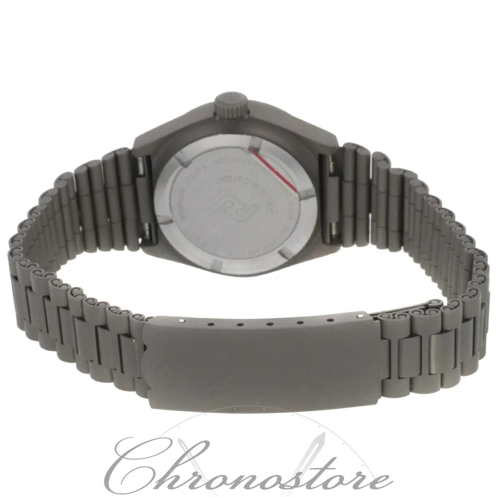 3rd image of Porche Design 7050S Wristwatch, PreOwned condition