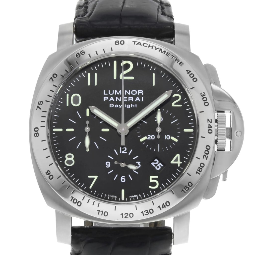 2nd image of Panerai PAM00196 Wristwatch, PreOwned condition