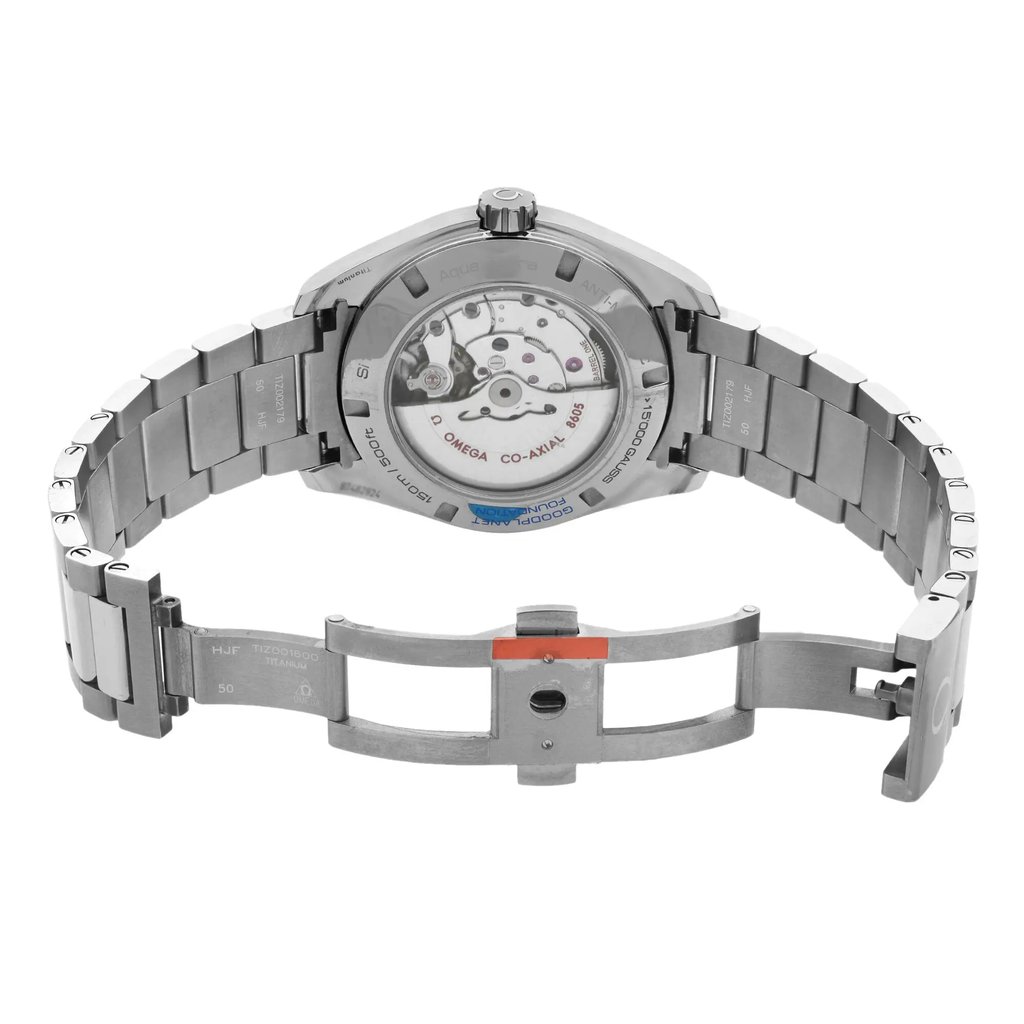 6th image of OMEGA 231.90.43.22.04.001 Wristwatch, Unworn condition