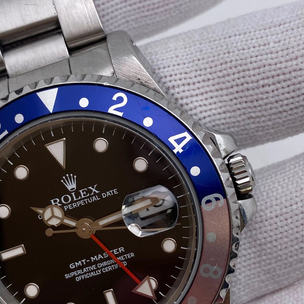 7th image of Rolex Rolex GMT-Master 16700 Wristwatch, PreOwned condition
