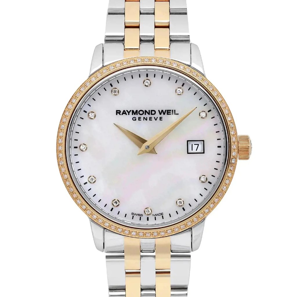 Up Close Front Facing Picture Of RAYMOND WEIL 5988-SPS-97081 Stainless Steel Watch Pre Owned Condition