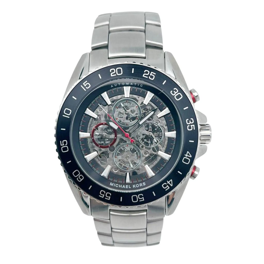 Front Full View Of Michael Kors MK9011 Stainless Steel Watch New With Defects Condition Excellent