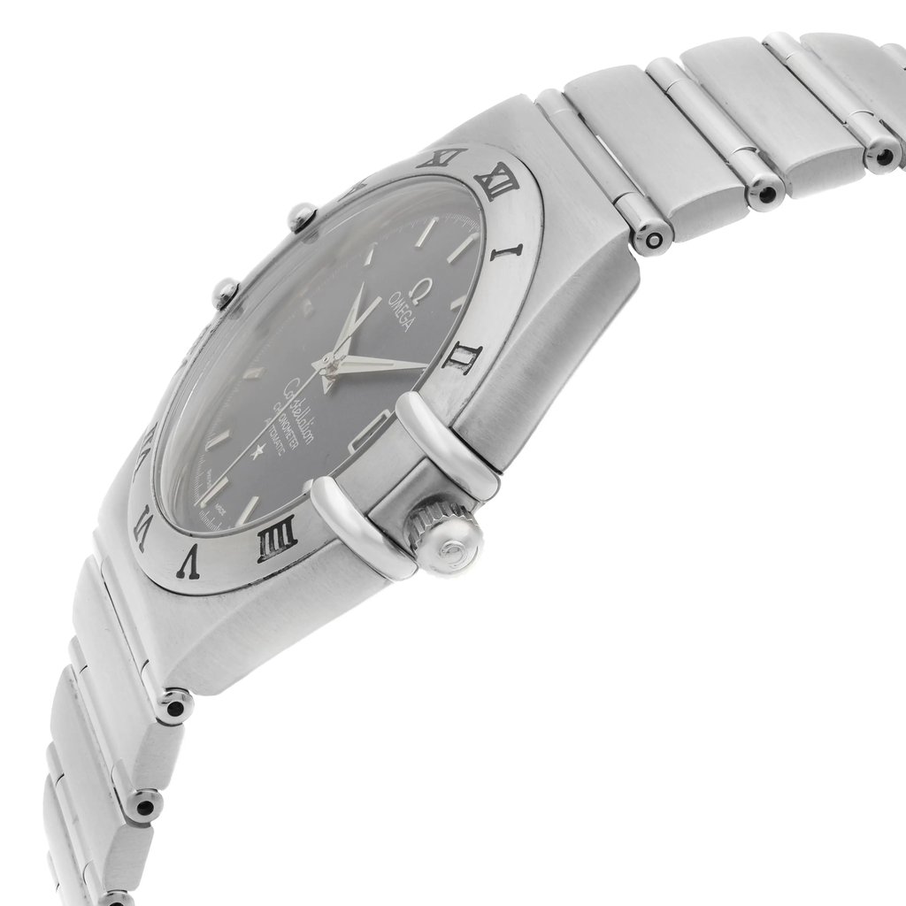 3rd image of OMEGA 1502.40.00 Wristwatch, PreOwned condition