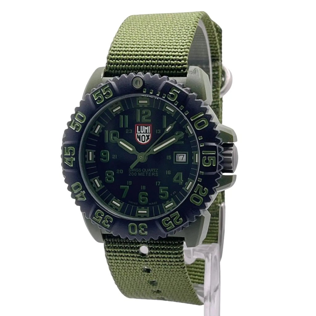 Up Close Front Facing Picture Of Luminox XS.3042 Carbon Watch Pre Owned Condition
