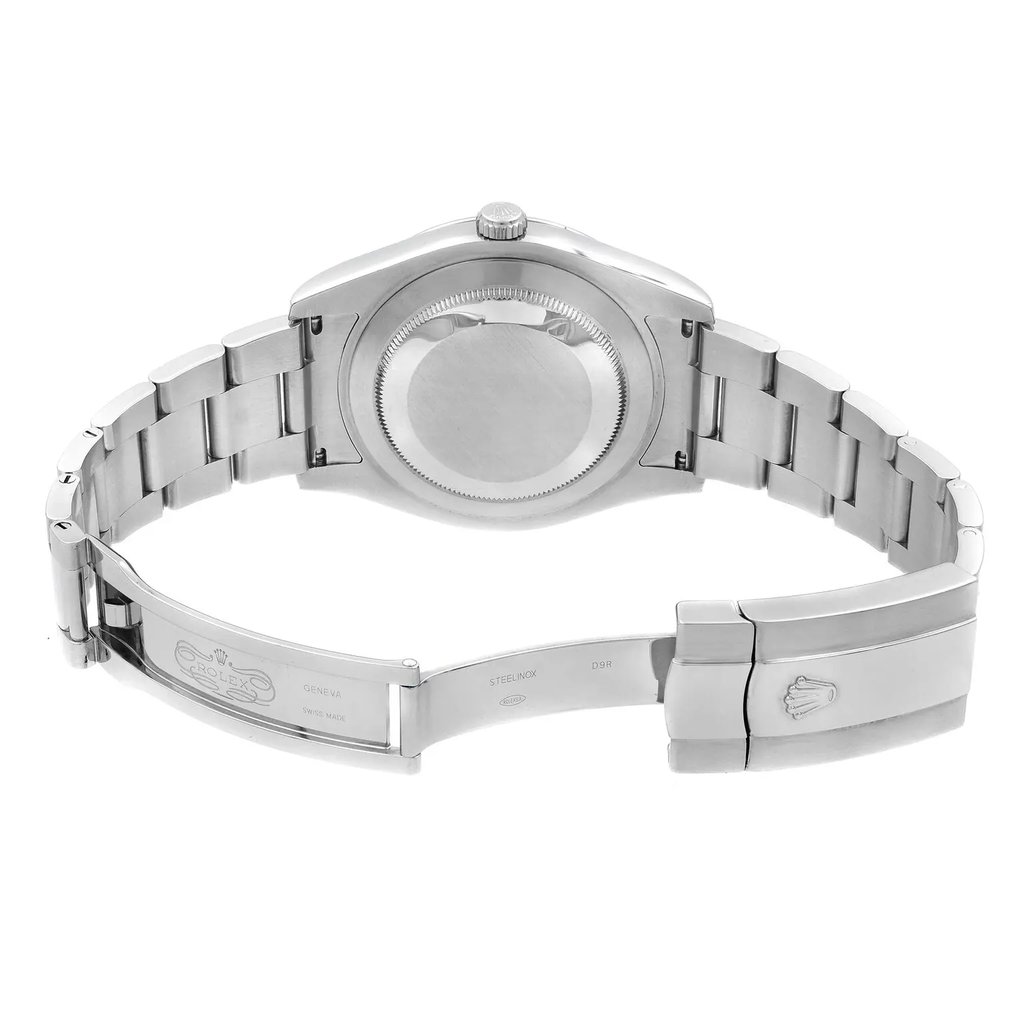 6th image of Rolex 116334 Wristwatch, PreOwned condition