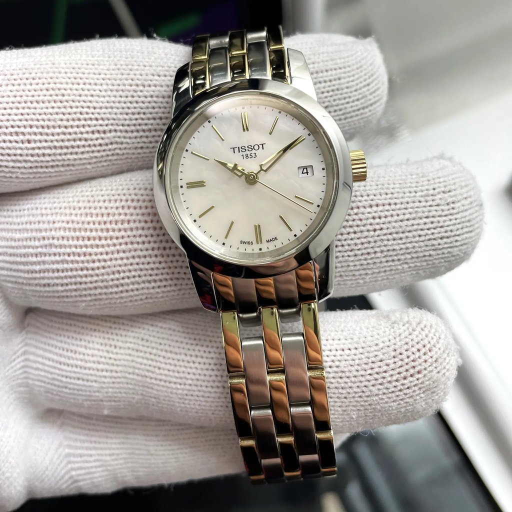 Front Full View Of Tissot T033.210.22.111.00 Stainless Steel Watch Pre Owned Condition {Product Condition}