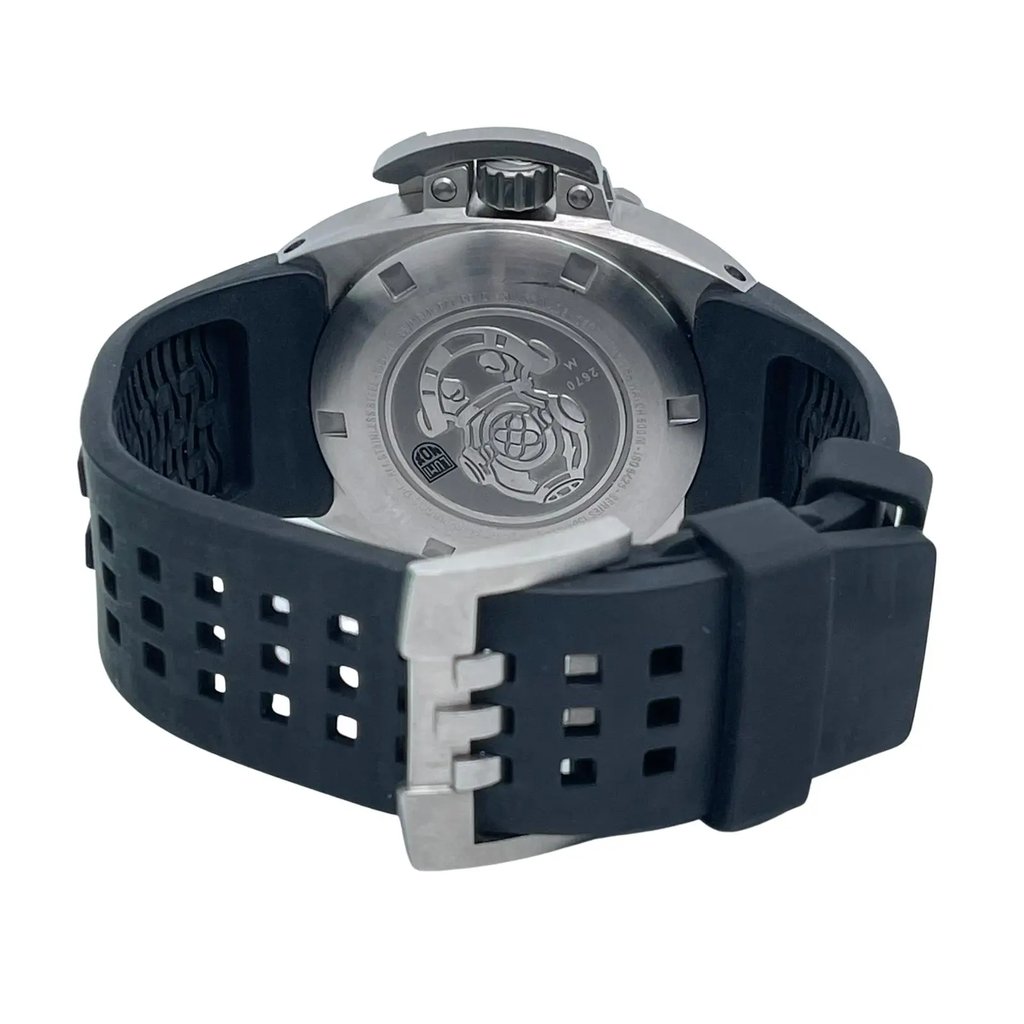 Back View Of Solid Back Case And Closed Rubber Band Of Luminox A.1512 Watch Pre Owned Condition