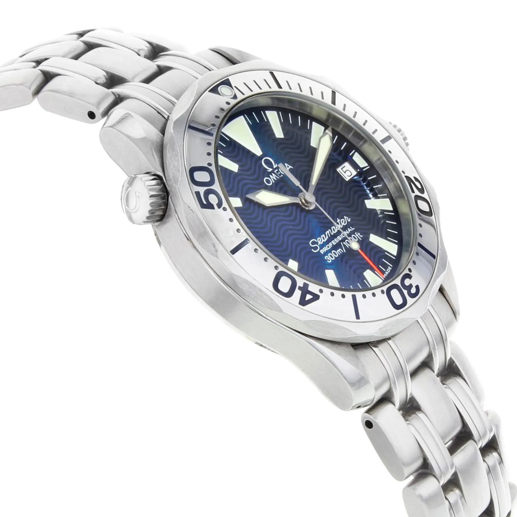 4th image of OMEGA 2562.80.00 Wristwatch, PreOwned condition