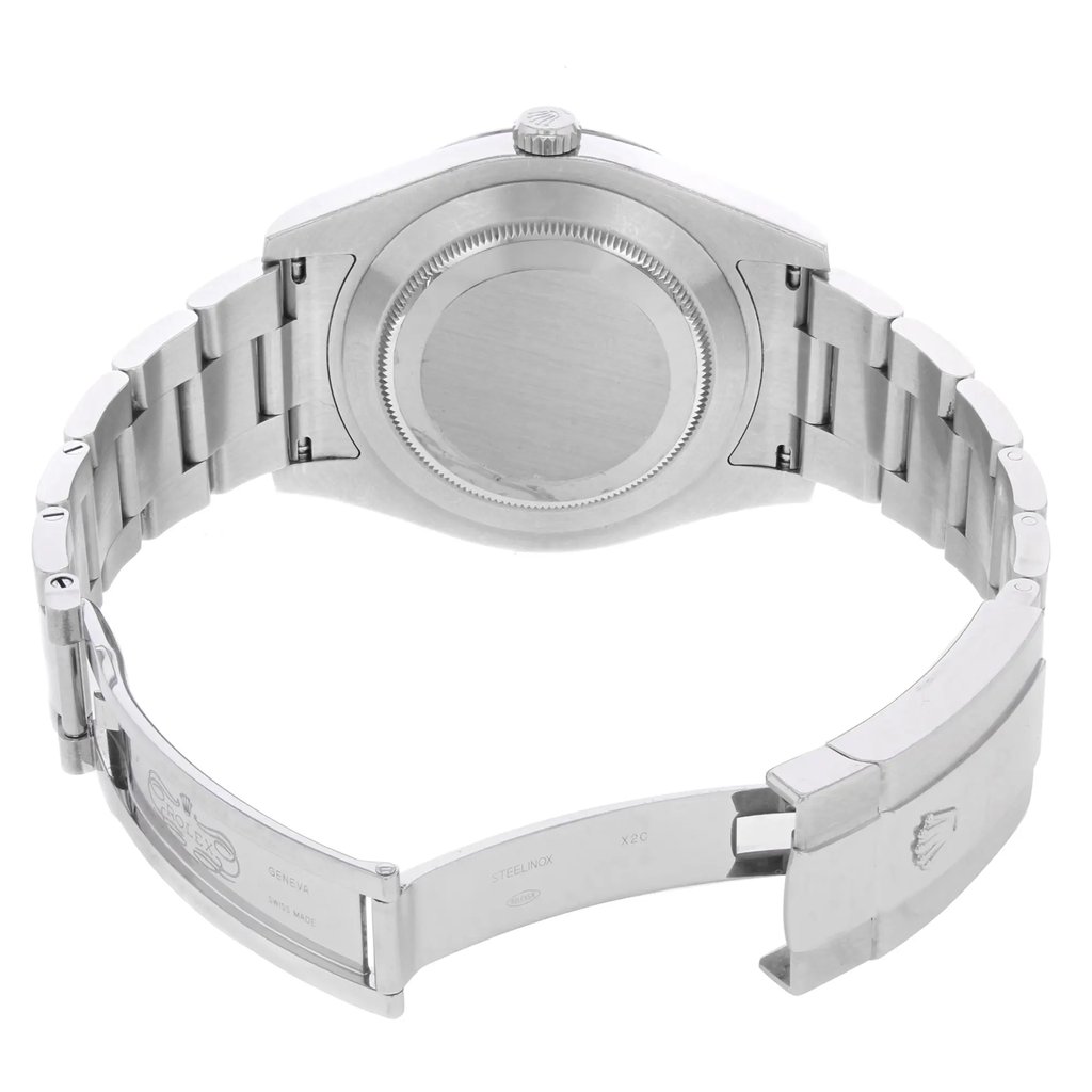 6th image of Rolex 116334 Wristwatch, PreOwned condition