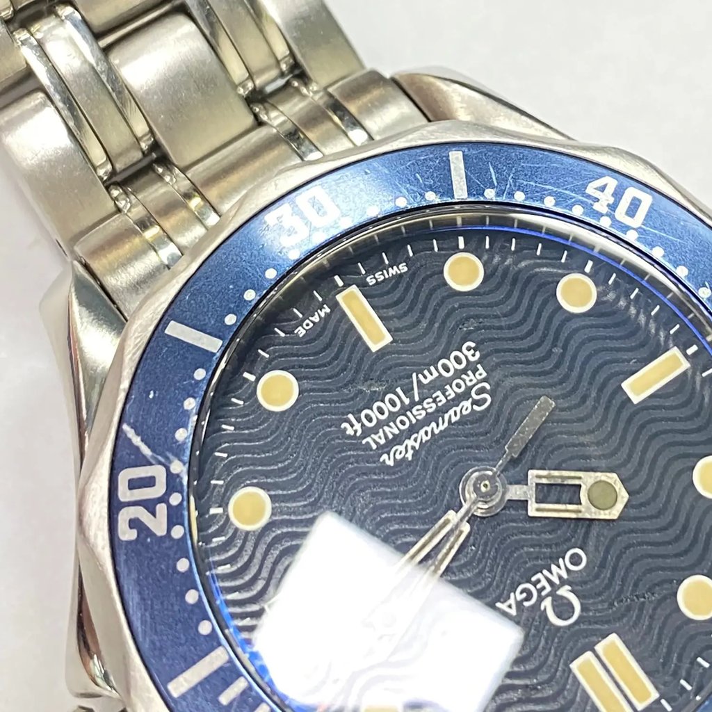 8th image of OMEGA 2561.80.00 Wristwatch, PreOwned condition