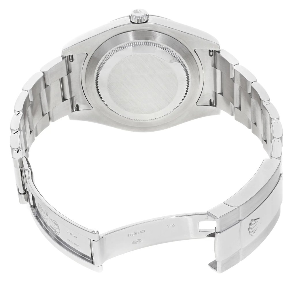 6th image of Rolex 116334 Wristwatch, PreOwned condition