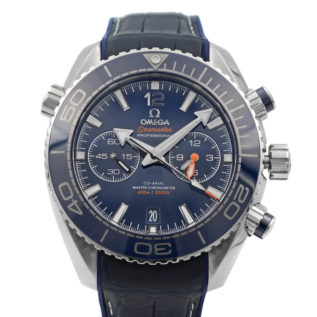 Up Close Front Facing Picture Of OMEGA 215.33.46.51.03.001 Stainless Steel Watch Display Model Condition