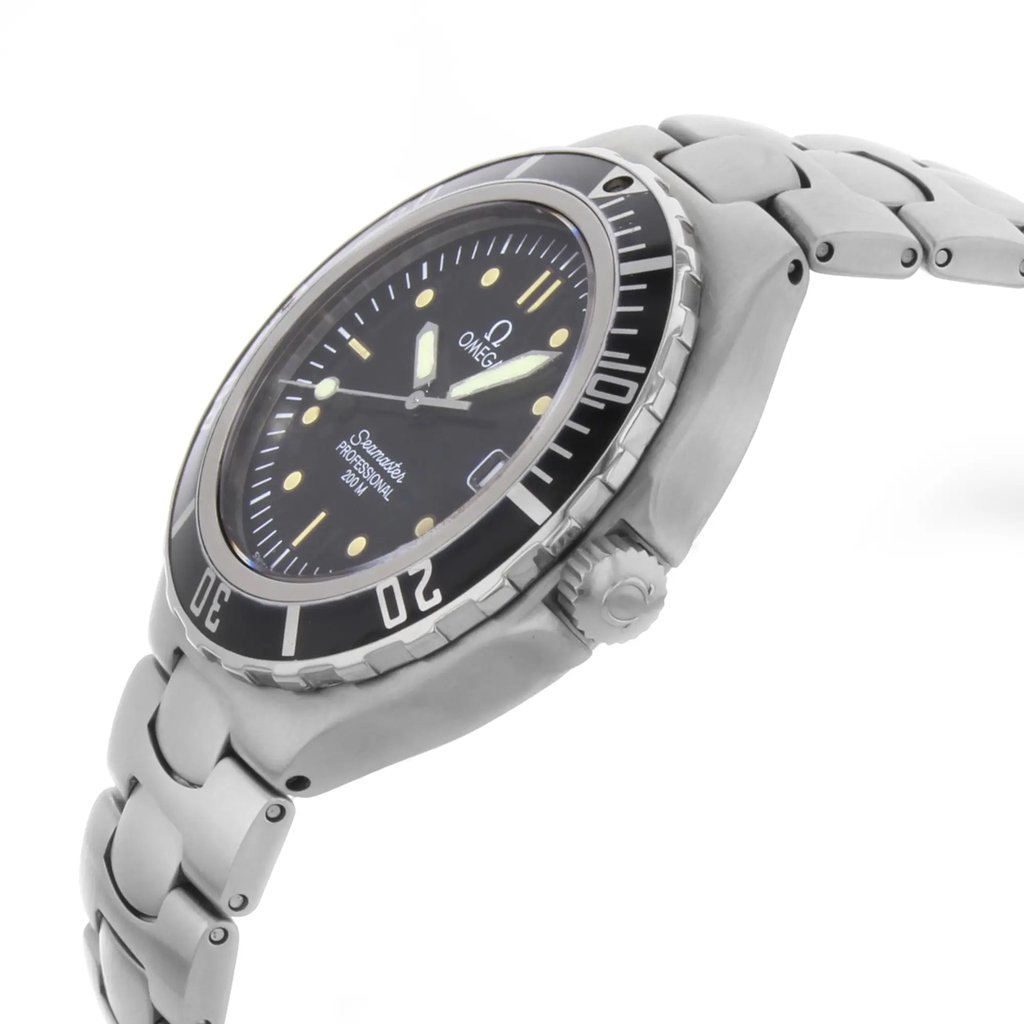 3rd image of OMEGA 396.1062 Wristwatch, PreOwned condition