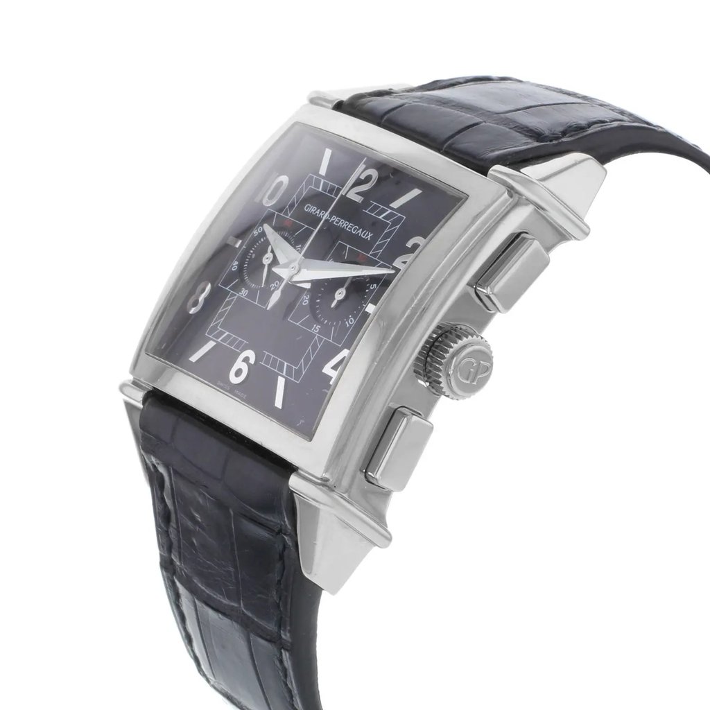 3rd image of Girard-Perregaux 25820-53-651-BA6A Wristwatch, DisplayModel condition
