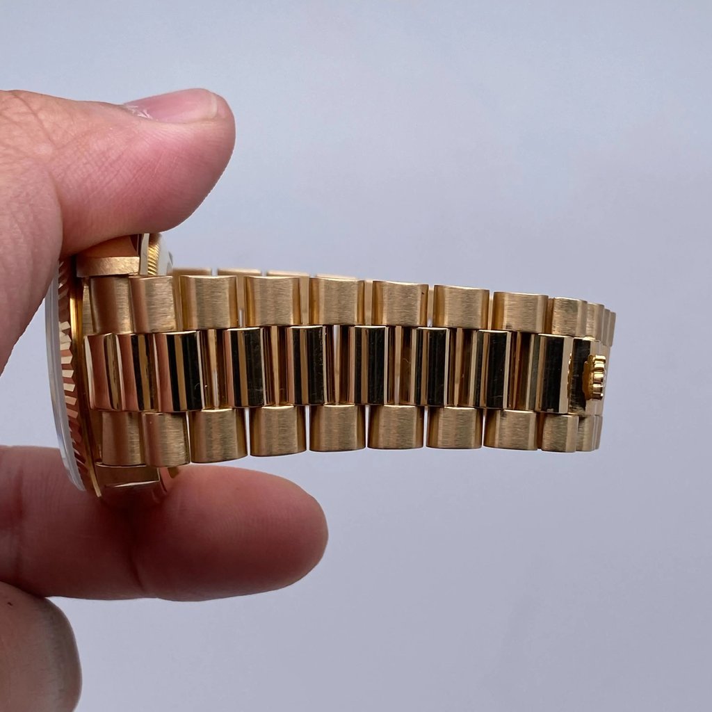 7th image of Rolex Rolex Day-Date 18038 Wristwatch, PreOwned condition