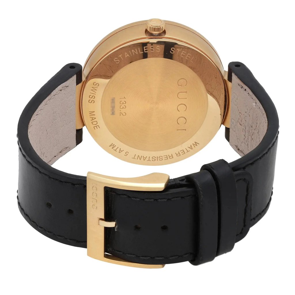 Back View Of Snap Back Case And Closed Leather Band Of Gucci YA133212 Watch New With Defects Condition