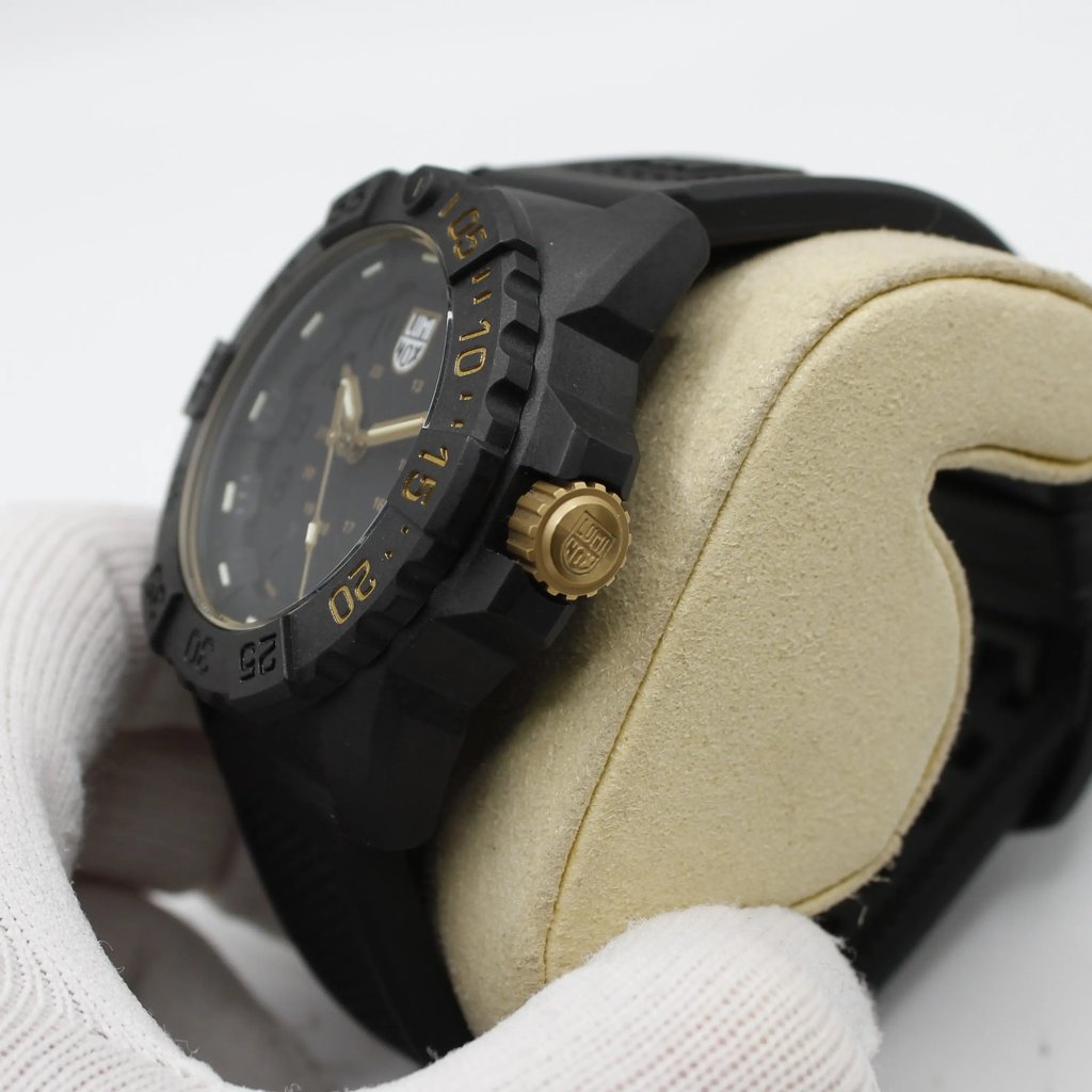 4th image of Luminox Luminox Navy SEAL Colormark Wristwatch, Unworn condition